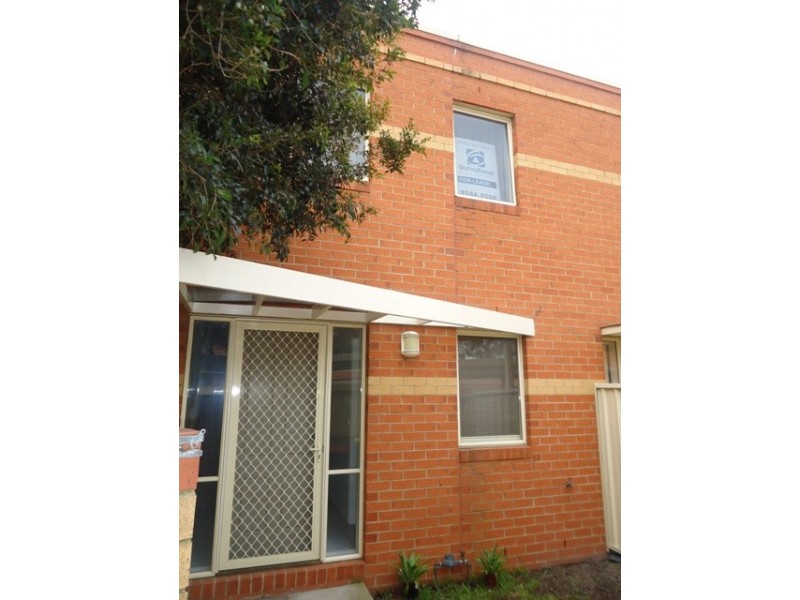 4/114 WARREN ROAD, Mordialloc VIC 3195