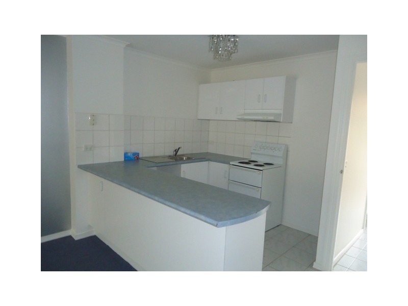 4/114 WARREN ROAD, Mordialloc VIC 3195