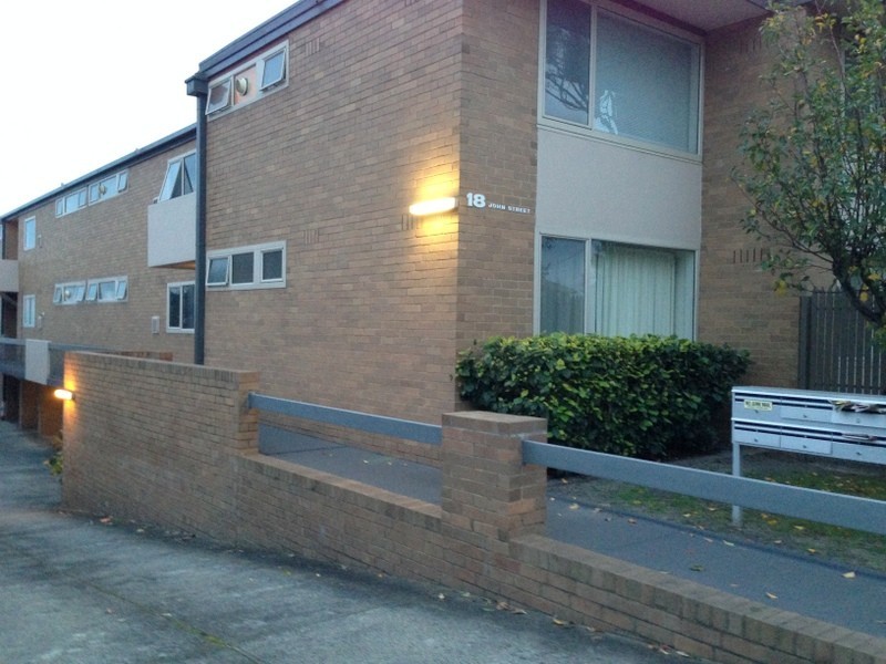 3/18 JOHN STREET, Mordialloc VIC 3195