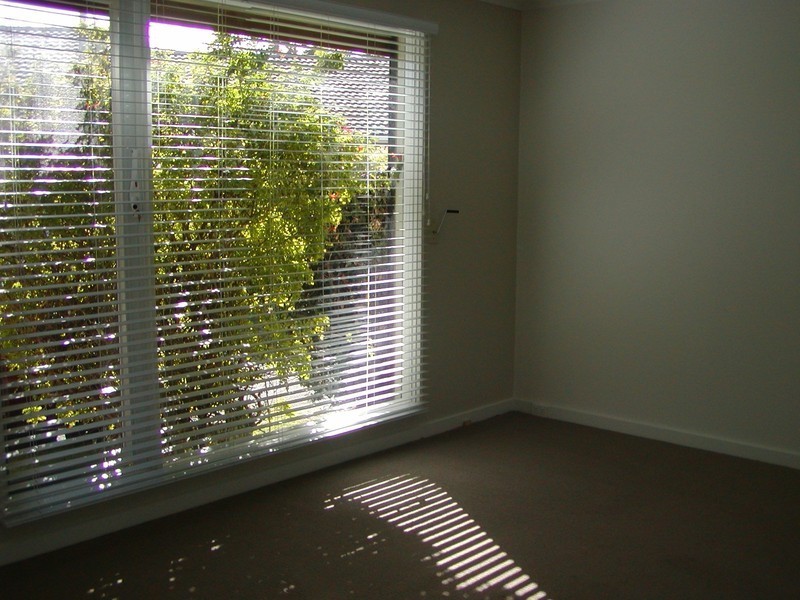 10/1-5 JAMES STREET, Mordialloc VIC 3195