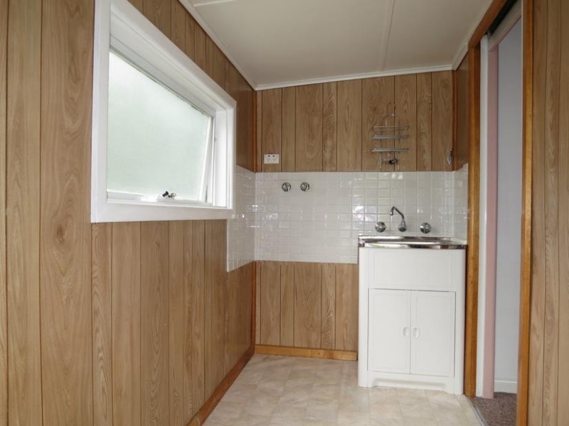 Rear/13 ERIC AVENUE, Mordialloc VIC 3195