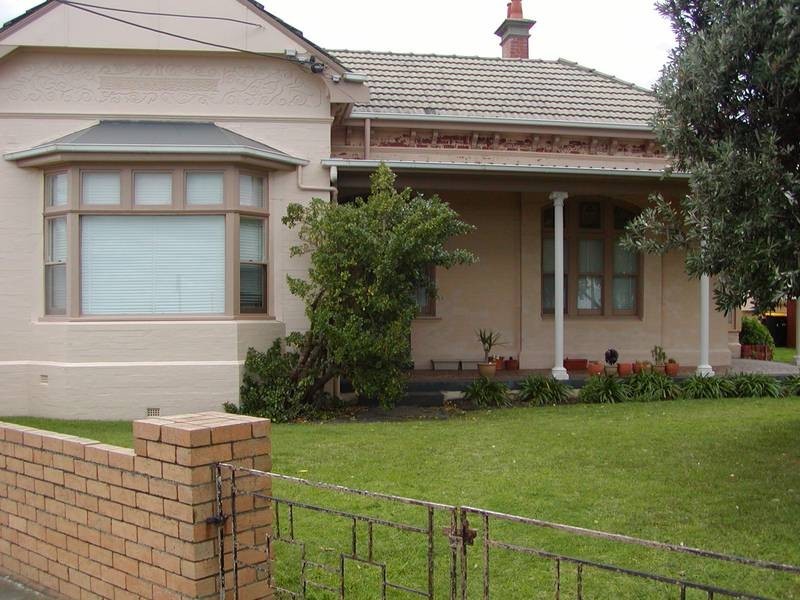 1/183 BEACH ROAD, Mordialloc VIC 3195