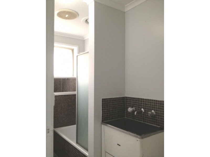 4/111 BARKLY STREET, Mordialloc VIC 3195