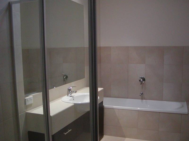 2/20 THAMES PROMENADE, Chelsea VIC 3196