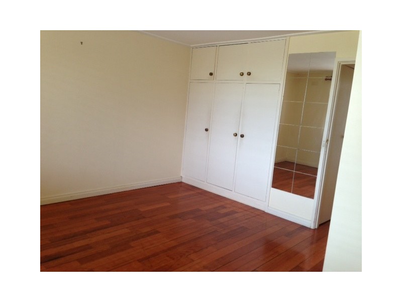 4/31 WHITE STREET, Mordialloc VIC 3195