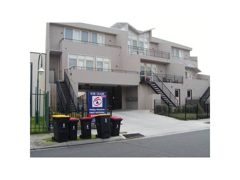 10/3 MANIKATO AVENUE, Mordialloc VIC 3195