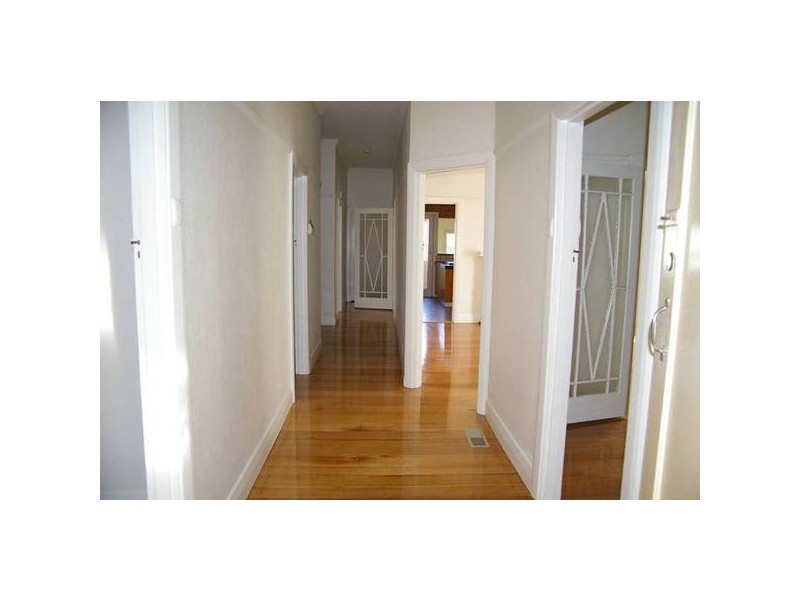 RENNISON STREET, Parkdale VIC 3195