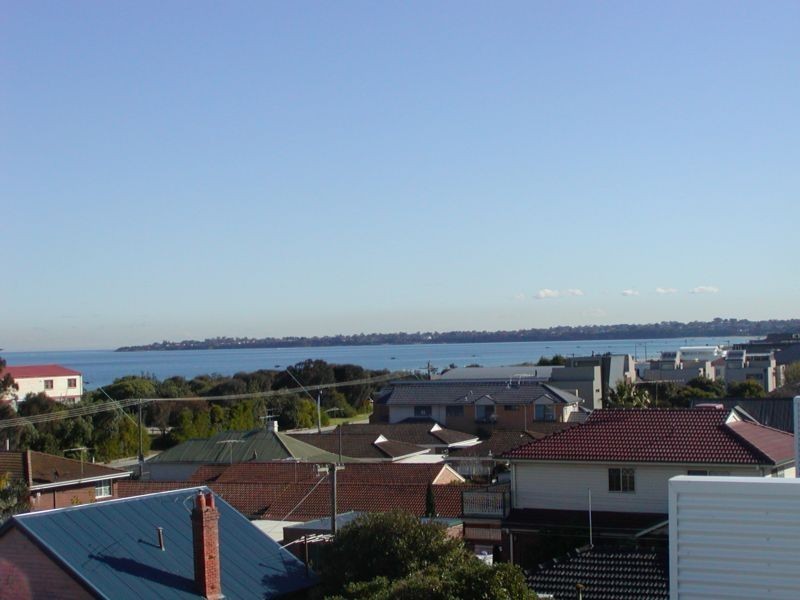 1/7 CENTREWAY, Mordialloc VIC 3195