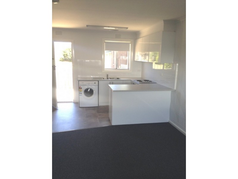 1/2 LYLE GROVE, Aspendale VIC 3195