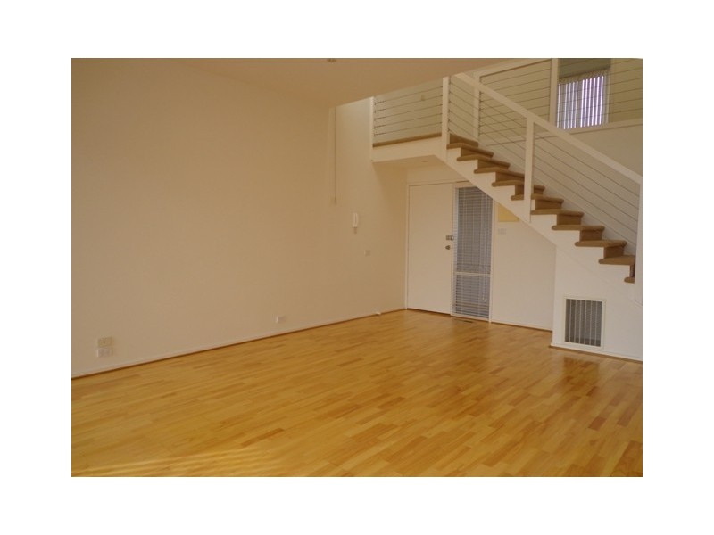 11/3 MANIKATO AVENUE, Mordialloc VIC 3195