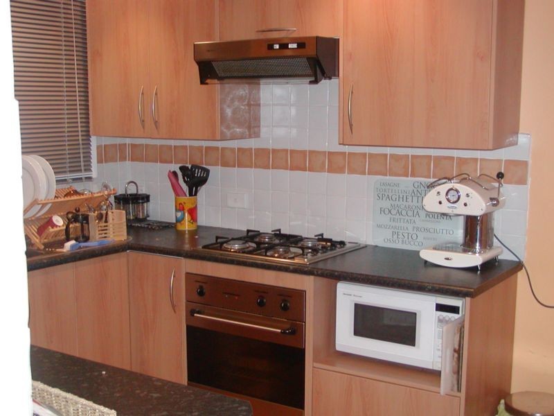 4/2 TEMORA STREET, Mordialloc VIC 3195