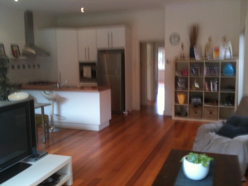 4A MONTGOMERY STREET,, Mordialloc VIC 3195