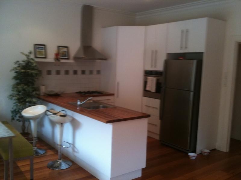 4A MONTGOMERY STREET,, Mordialloc VIC 3195