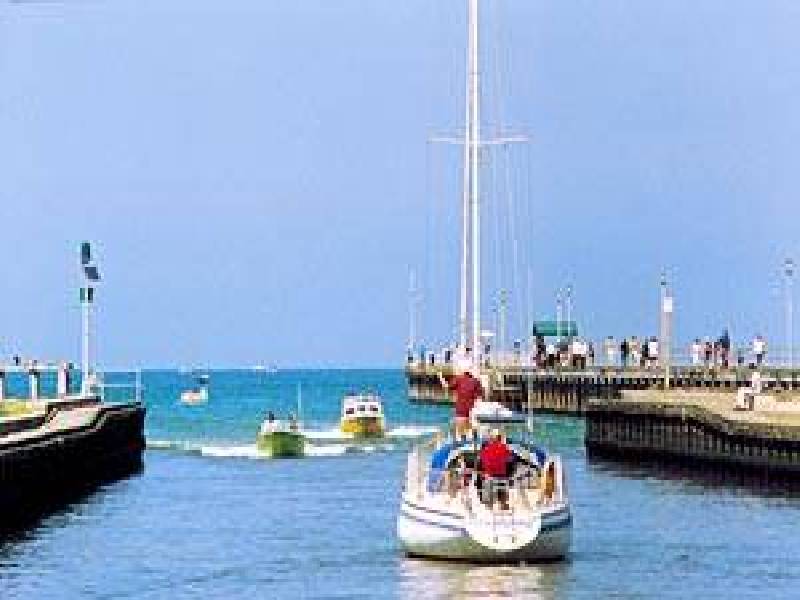 MAIN STREET, Mordialloc VIC 3195