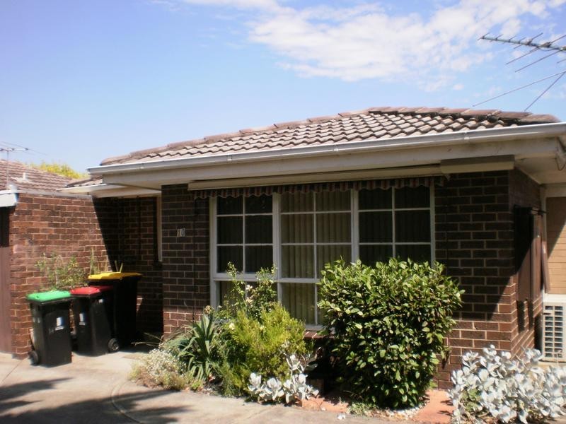 10/9 ALBERT STREET, Mordialloc VIC 3195