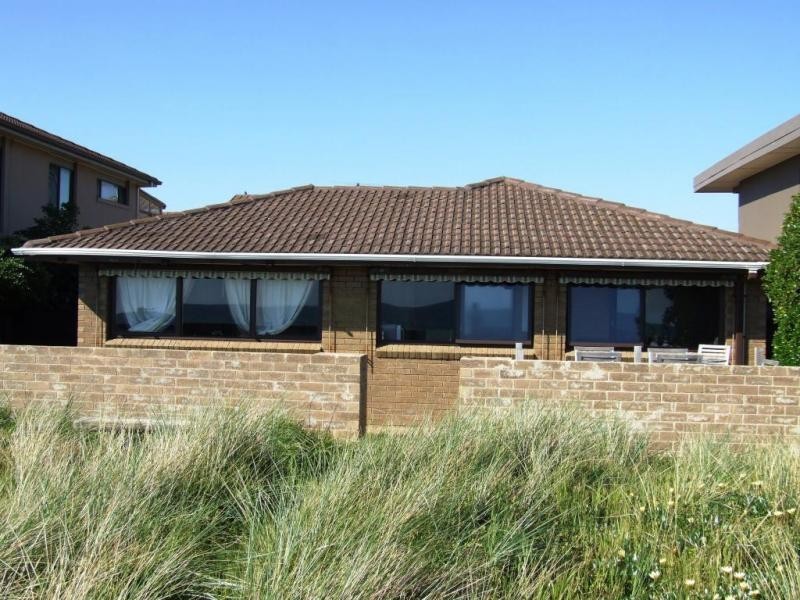 10 GLADSTONE AVENUE, Aspendale VIC 3195