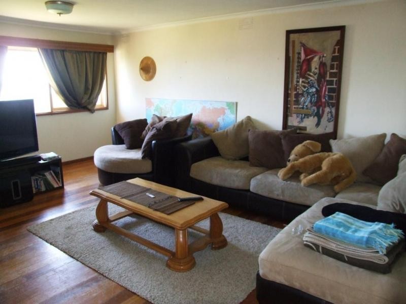 10 GLADSTONE AVENUE, Aspendale VIC 3195