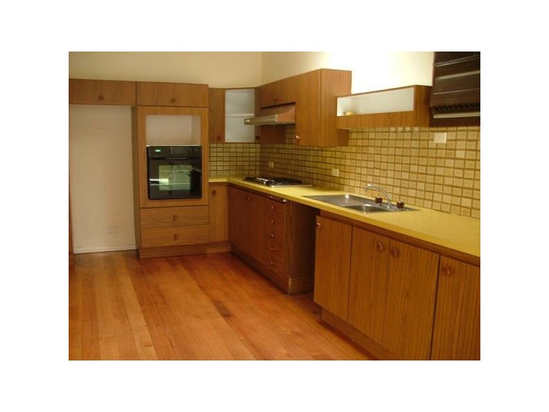 ROSEWARNE AVENUE, Cheltenham VIC 3192