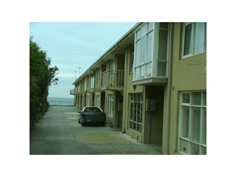 NEPEAN HWY, Aspendale VIC 3195