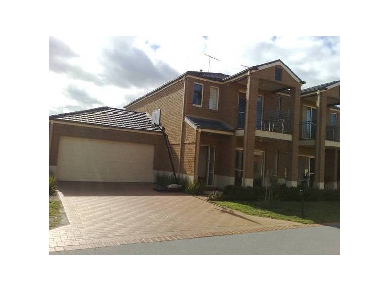 28 Baltusrol Circuit, Cheltenham VIC 3192