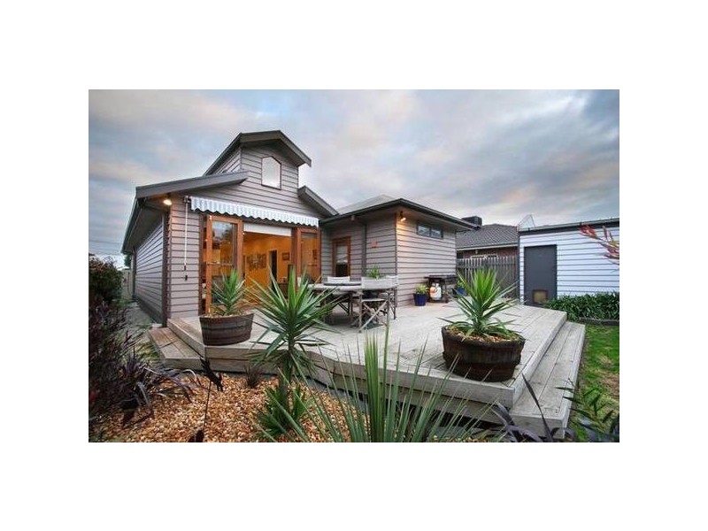 19 SECOND AVENUE, Aspendale VIC 3195