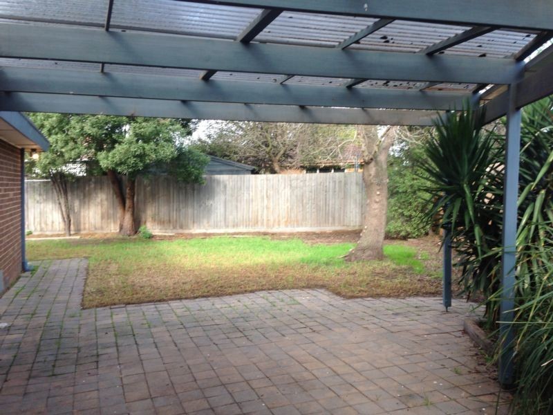 3 LOUISE COURT, Seaford VIC 3198