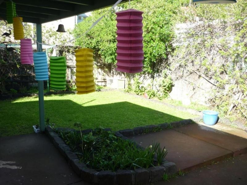 8 OWEN STREET, Mordialloc VIC 3195