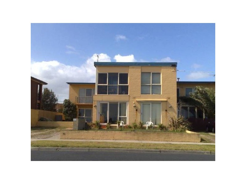 1/186 BEACH ROAD, Mordialloc VIC 3195
