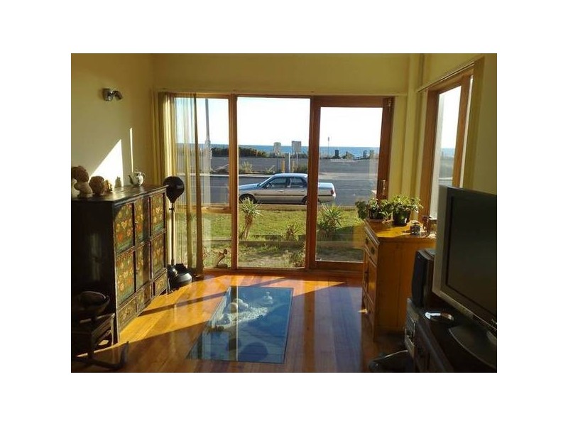 1/186 BEACH ROAD, Mordialloc VIC 3195