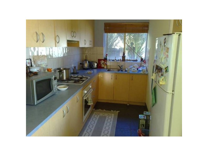1/186 BEACH ROAD, Mordialloc VIC 3195