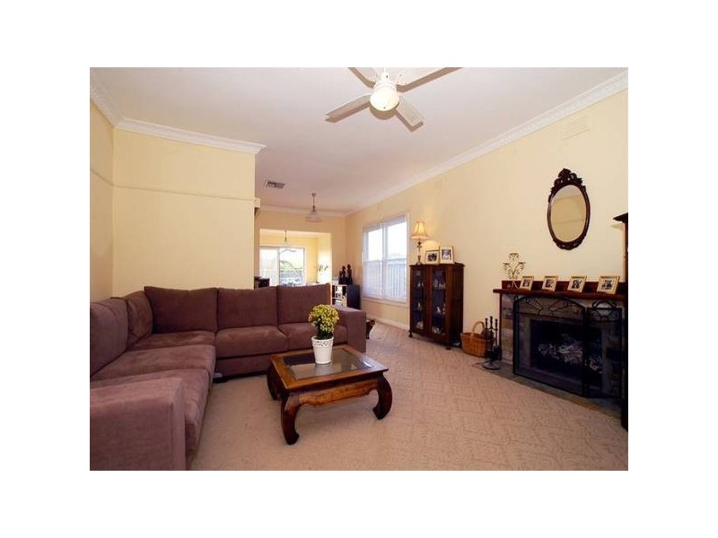 23 COX STREET, Cheltenham VIC 3192