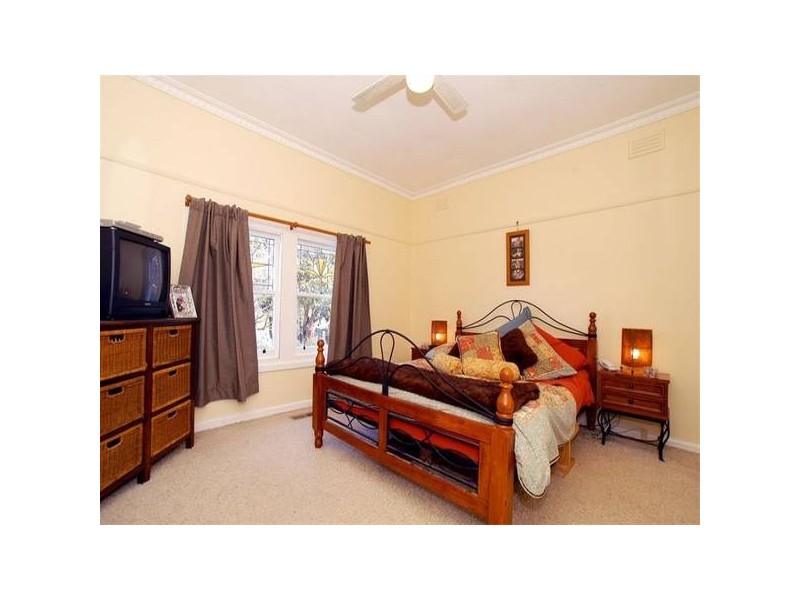 23 COX STREET, Cheltenham VIC 3192