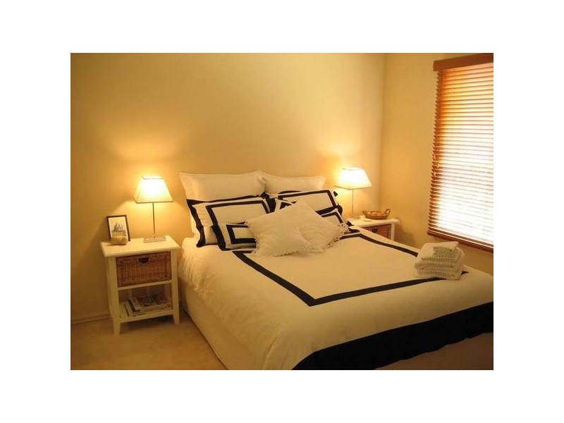 1/160 CHARMAN ROAD, Mentone VIC 3194