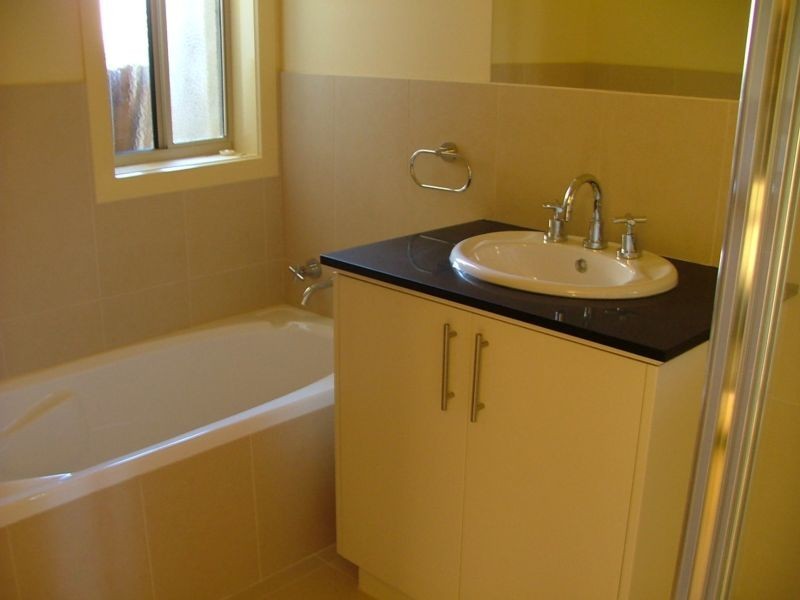 2/15 JOFFRE AVENUE, Edithvale VIC 3196