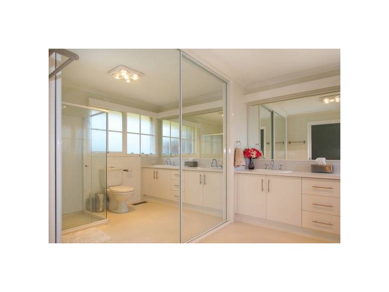 Dingley Village VIC 3172