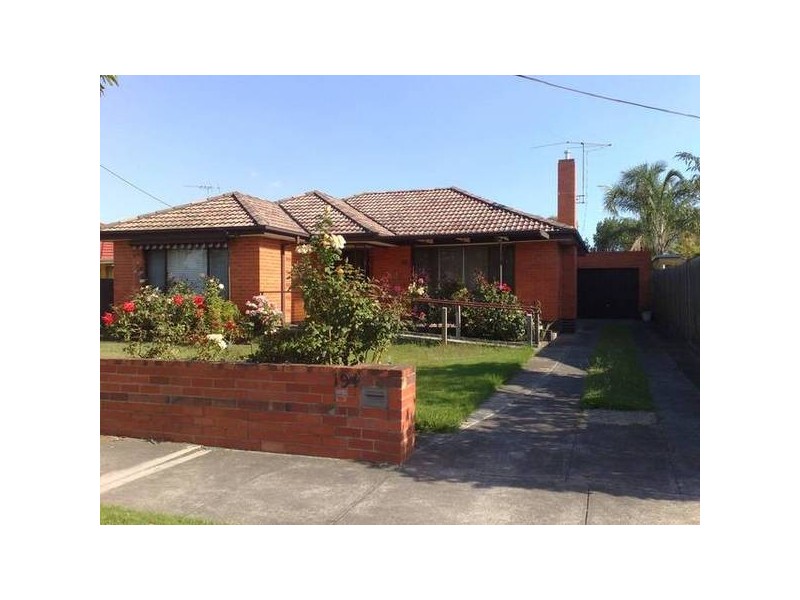 194 CENTRE DANDENONG ROAD, Cheltenham VIC 3192