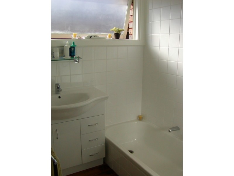 10/18-24 CHUTE STREET, Mordialloc VIC 3195