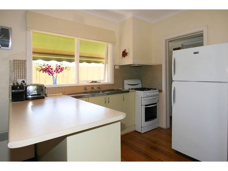 6/42 BARKLY STREET, Mordialloc VIC 3195