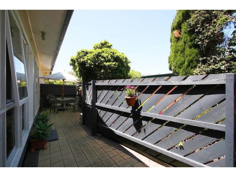 6/42 BARKLY STREET, Mordialloc VIC 3195