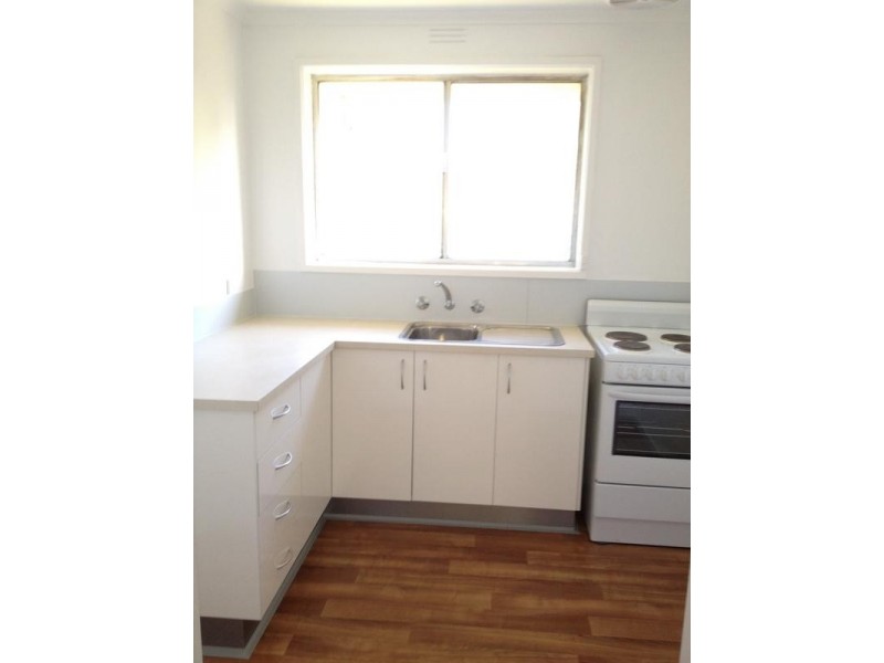 10/103 BARKLY STREET, Mordialloc VIC 3195