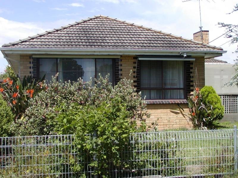 120 CHUTE STREET, Mordialloc VIC 3195