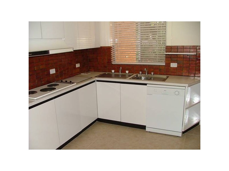 3 TYNEFIELD COURT, Brighton VIC 3186