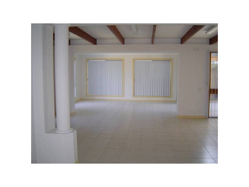 547 SPRINGVALE ROAD, Springvale VIC 3171