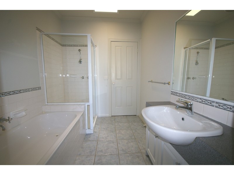 2/20 STATION STREET, Aspendale VIC 3195