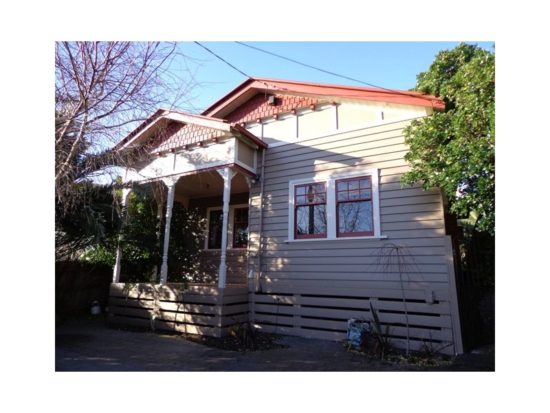 13 MONTGOMERY STREET, Mordialloc VIC 3195