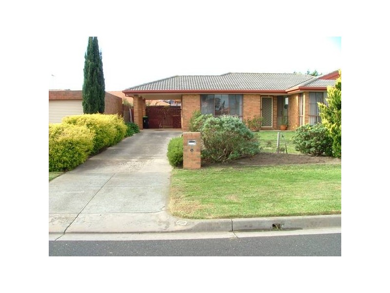 1 HELMICH COURT, Aspendale Gardens VIC 3195