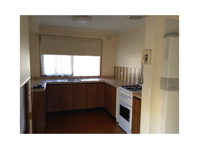 1/2 LABURNUM STREET, Parkdale VIC 3195