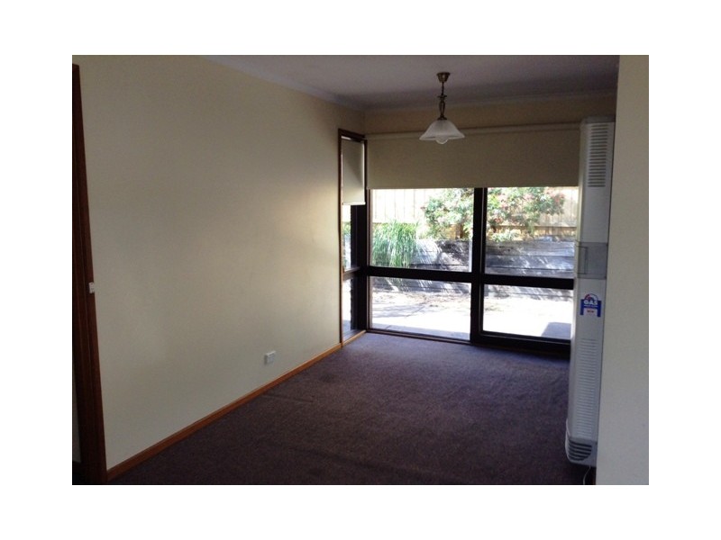 1/2 LABURNUM STREET, Parkdale VIC 3195