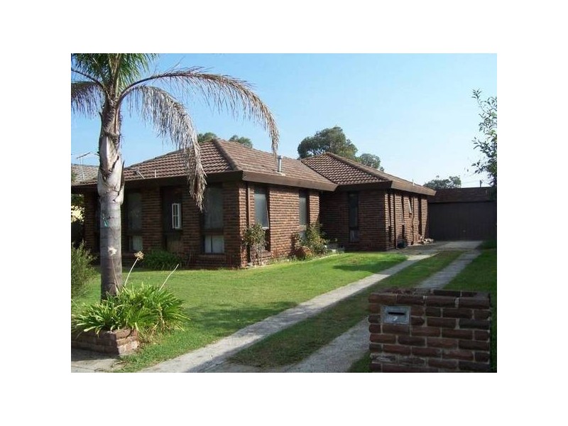 7 SUSSEX CRESCENT, Seaford VIC 3198
