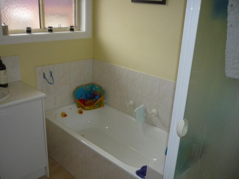 2/92 CHUTE STREET, Mordialloc VIC 3195